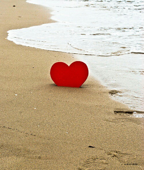 Happy Valentines to you... Hear the ocean sooth yo...