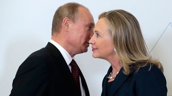 Hillary selling out the USA to Putin...