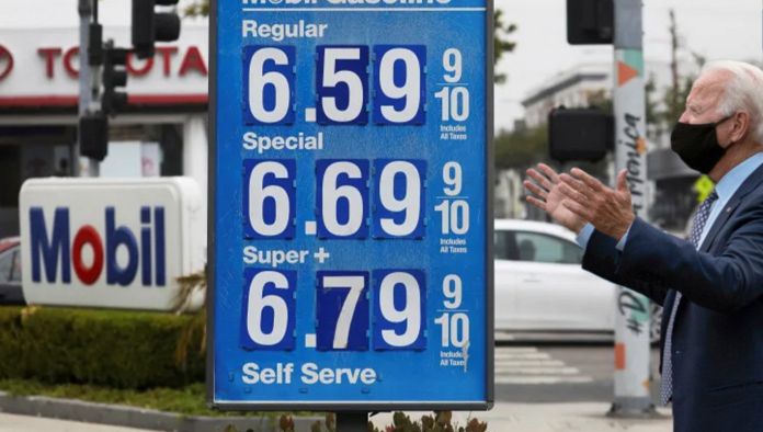 Biden Seen Shouting At Gas Station Sign To Lower I...