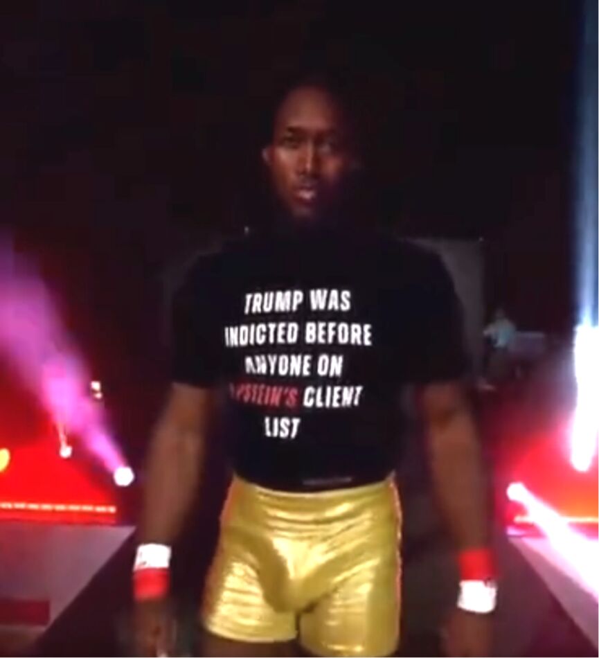 MMA Fighter Walks Out Wearing Big Message About Trump - It's Hard to Argue with This: MMA