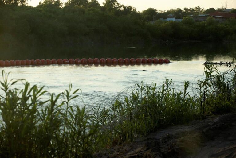 Mexico melts down after Texas deploys floating border barriers: Mexico ...